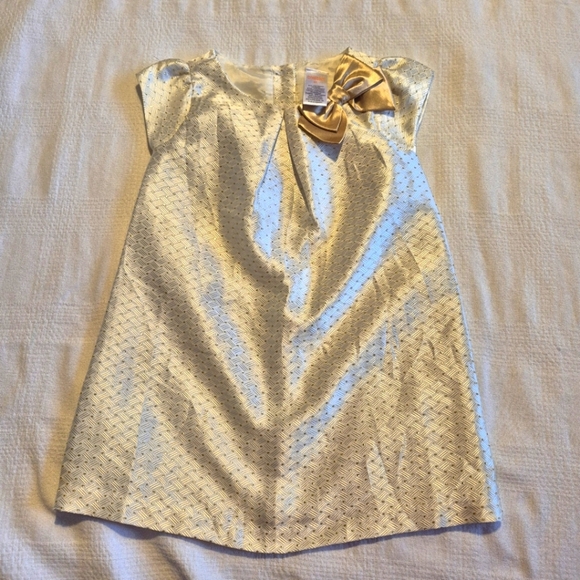 Gymboree girls size 2T gold shift style dress with gold bow, NWOT - Picture 1 of 6